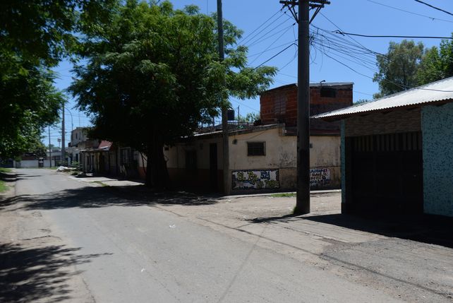 El paredón donde cayó herido de muerte Eric Gorosito