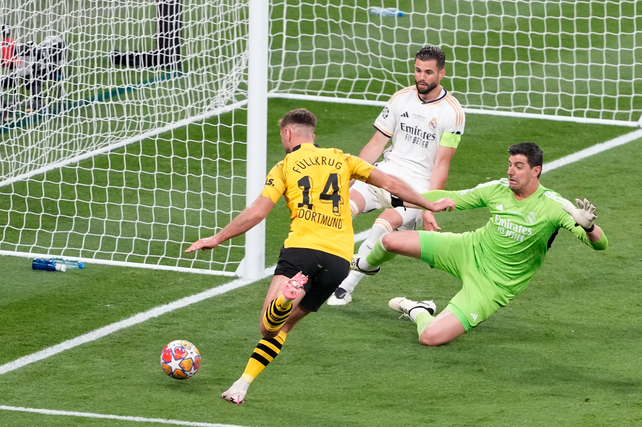 Füllkrug intentó durante todo el partido pero no pudo concretar el gol para el Borussia Dortmund.
