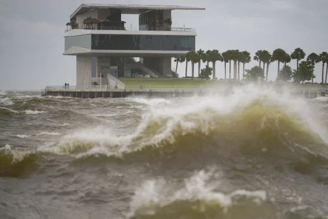 El huracán Helene amenaza con provocar una situación de pesadilla en Florida