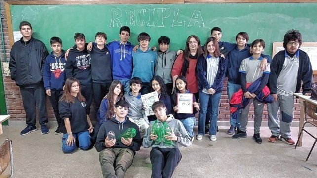 El trabajo de impresiones 3D sin límite de los alumnos de la EET Nº1 Dr. Osvaldo Magnasco de Rosario del Tala fue seleccionado para instancia nacional de Ferias de Educación