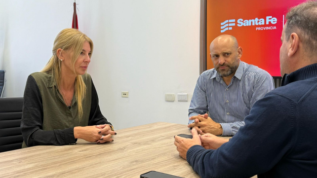 Valeria Schvartz junto al ministro de Desarrollo Productivo