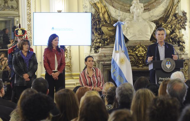 El Gobierno presentó su plan a tres años para erradicar la violencia de género