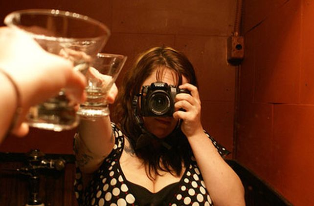Beber hasta quedar en coma, una costumbre entre las mujeres brit&aacute;nicas