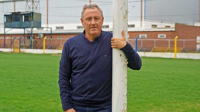 Qué es de la vida de Ricardo Lunari: de la decepción por el trato en Newells al Concejo Municipal