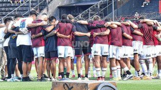 El plantel de Colón mantiene su postura y no entrena hasta cobrar