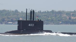 Buscan un submarino con 53 tripulantes con el que se perdió contacto
