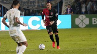 Víctor Cuesta convirtió su primer gol para Newells.&nbsp;