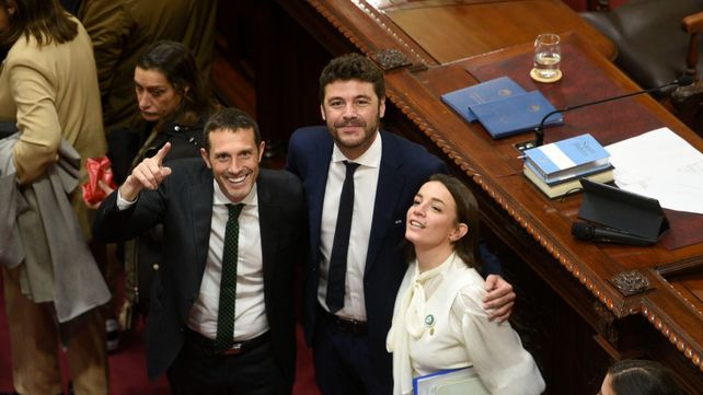 Pablo Corsalini, Juan Monteverde y Lucila De Ponti de Más para Santa Fe