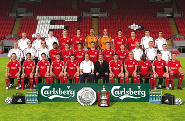 Los due&ntilde;os del Liverpool ingl&eacute;s pusieron en venta el club