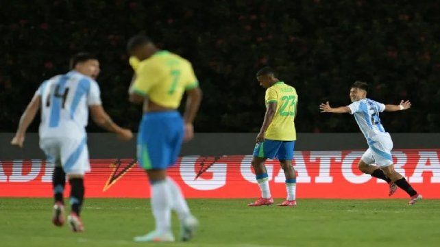 Argentina le propinó un 6-0 a Brasil.