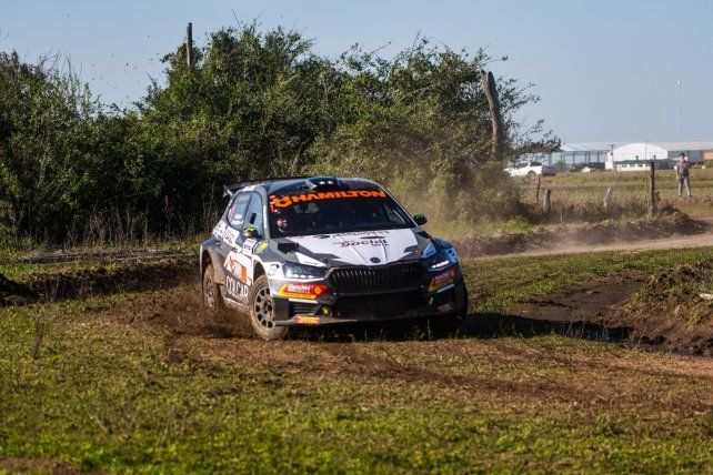 Miguel Baldoni domina en la cita santafesina del Rally del Jaaukanigás