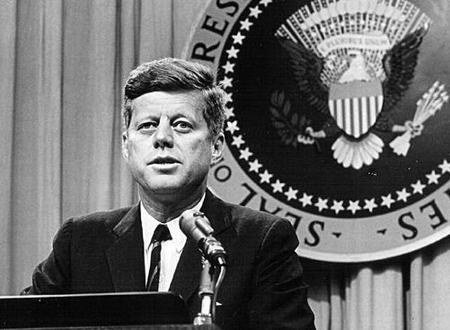 La maldición de los Kennedy: la saga completa de asesinatos, accidentes y enfermedades