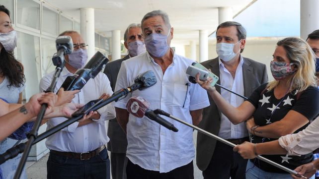 El ministro de Seguridad Marcelo Sain habló con la prensa en el Distrito Sudoeste. Ustedes dicen que aumentaron los delitos y no es así