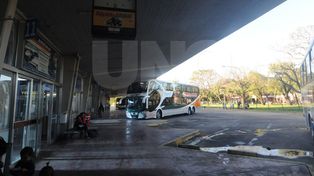 Los choferes acordaron y empieza el recambio turístico