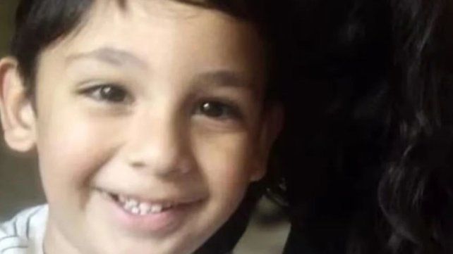 Buscan a un niño de 5 años tras el asesinato de su madre y abuela. &nbsp;