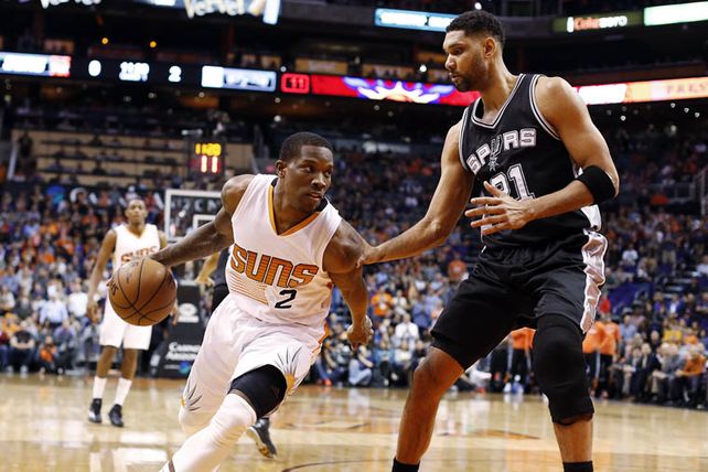 San Antonio, con Ginóbili, venció a Phoenix Suns San Antonio, con Ginóbili, venció a Phoenix Suns