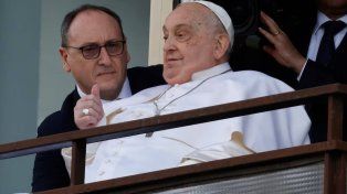 El papa Francisco dejó el hospital y volvió al Vaticano 38 días después.