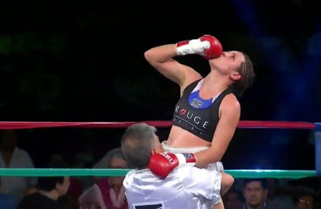 La santafesina Daniela Bermúdez peleará por el título supergallo de la FIB.