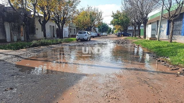 Vecinos de barrio Liceo Norte reclaman por el mantenimiento de las calles.&nbsp;