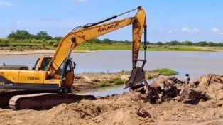 Santa Fe recibirá un crédito para terminar las obras hídricas en la defensa de San Javier