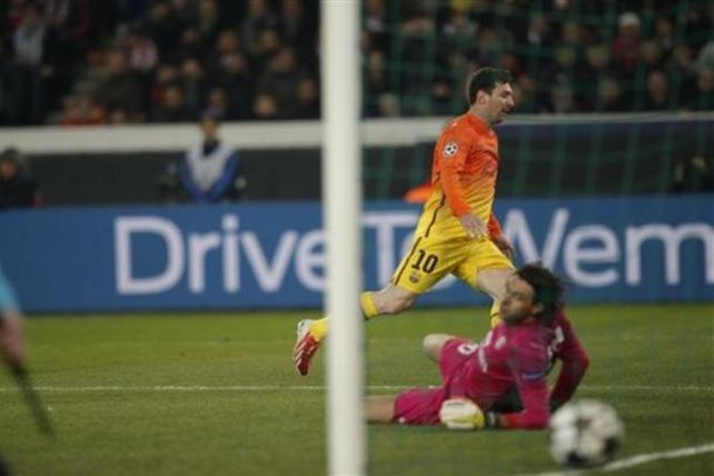 Barcelona empató con el París Saint Germain con un gol de Messi
