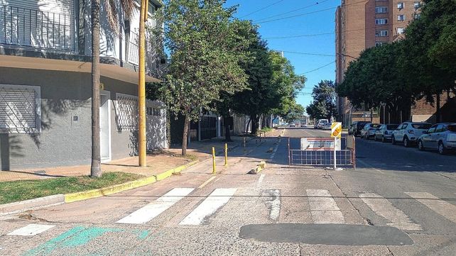 Apareció un nuevo socavón en barrio Candioti Sur. Assa comenzará los arreglos este jueves.&nbsp;