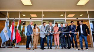 Rogelio Frigerio inauguró el aeropuerto de Concordia.
