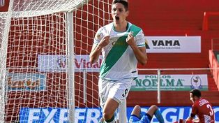 Unión no tiene rumbo, cayó ante Banfield y está en crisis