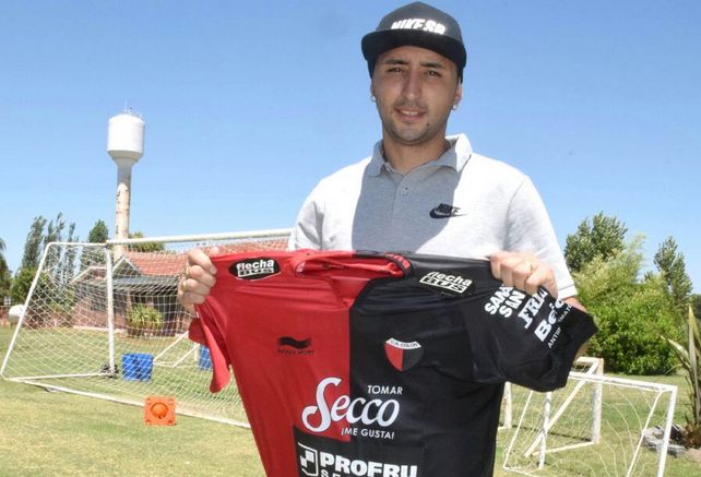 ¿Desde Barcelona vienen por Alan Ruiz?