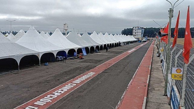 El TC tiene los boxes listos para la actividad de esta sábado y domingo en el trazado de la costa del Uruguay.