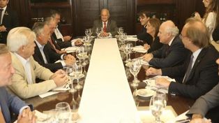 Lifschitz se reunió con la Unión Industrial Argentina