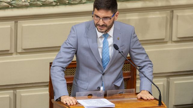 El gobernador Pullaro aludi&oacute; al d&eacute;ficit previsional en la reciente Asamblea Legislativa.
