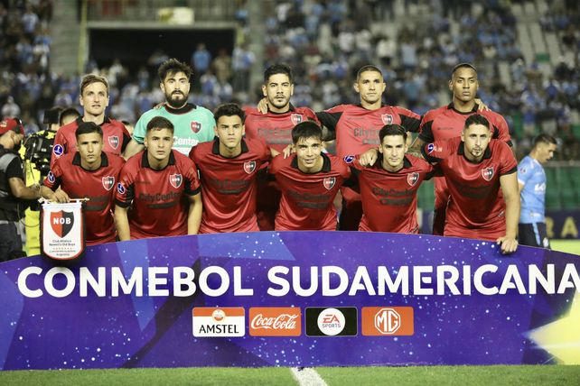 Newells venció a Blooming y Recalde fue el destacado en Bolivia
