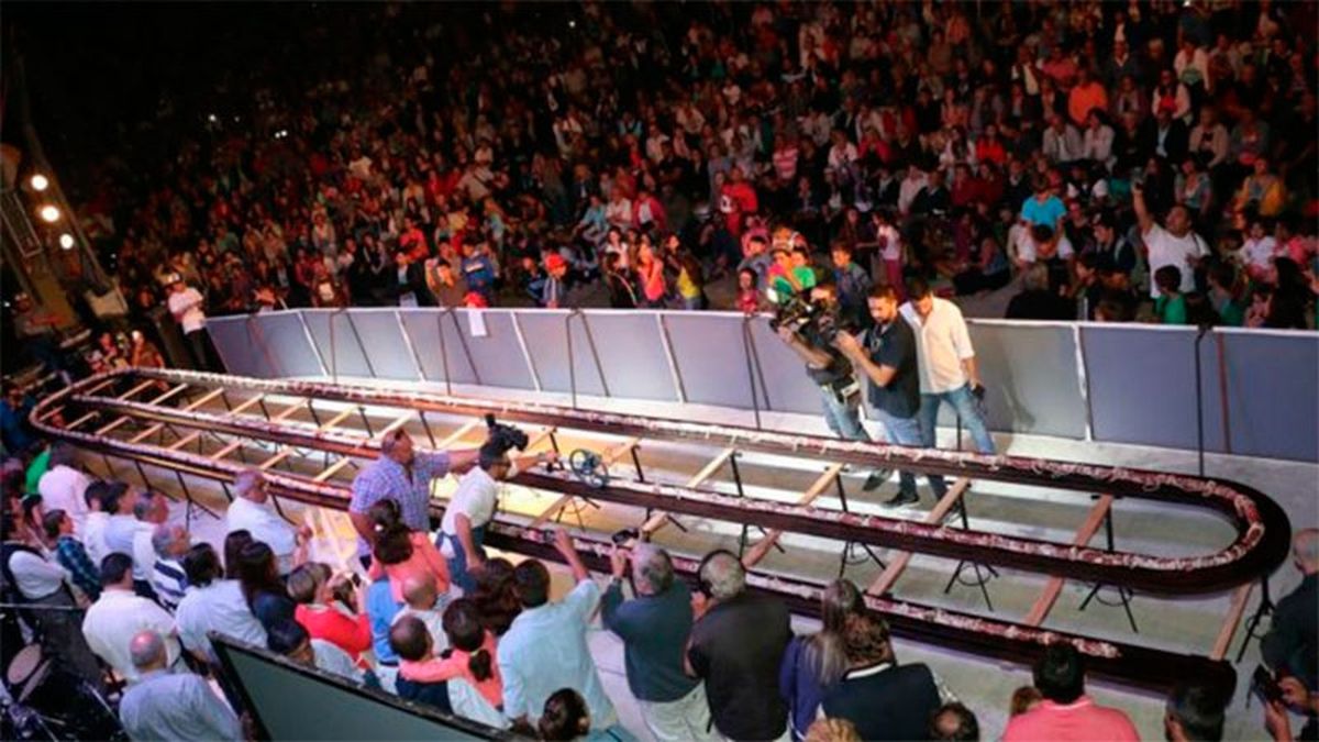 Argentina tiene el salame más grande del mundo