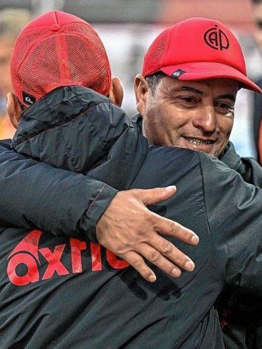 Marcelo Fuentes elogió a Marcelo Candia: Se recibió de técnico profesional