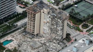 El derrumbe de un edificio en Miami en imágenes
