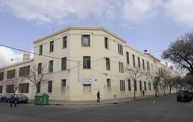 Rosario: Procesan a dos ex empleados del Hogar del Huérfano por abuso a un niño