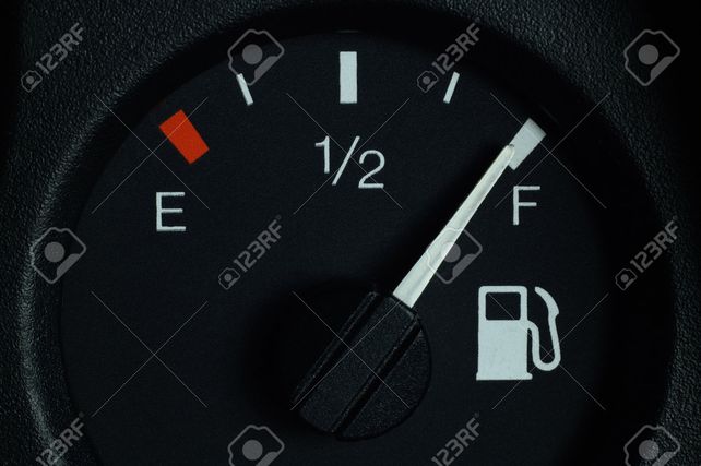 Llenar el tanque de nafta puede parecer una tarea trivial