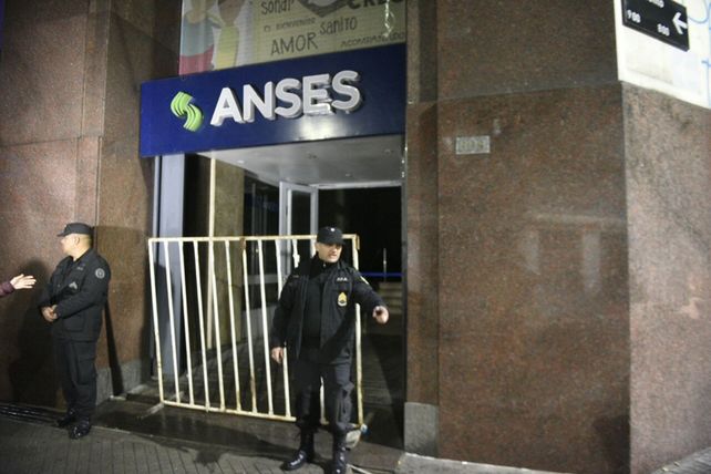 Hoy no habrá atención al público en el edificio de Sarmiento y Rioja.&nbsp;
