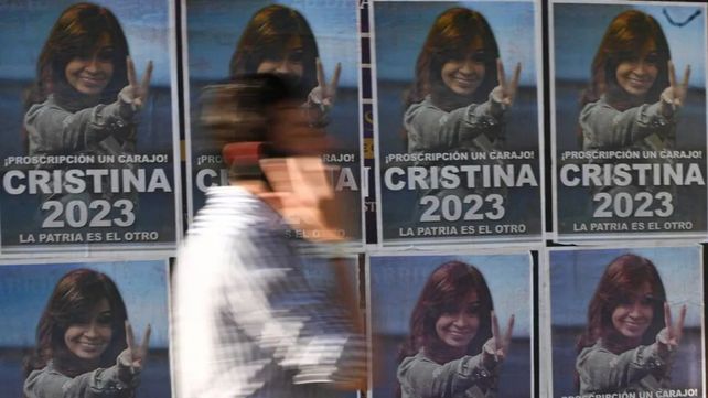 El Frente de Todos llamó a impedir la proscripción de Cristina en las elecciones 2023