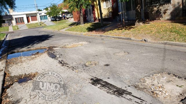 Deplorable estado del asfalto en cortada 29 de Septiembre