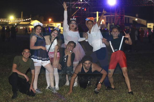 Las primeras 13 fotos de la Fiesta de Disfraces 2018