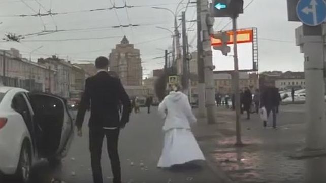 El matrimonio no es la clave de la felicidad.