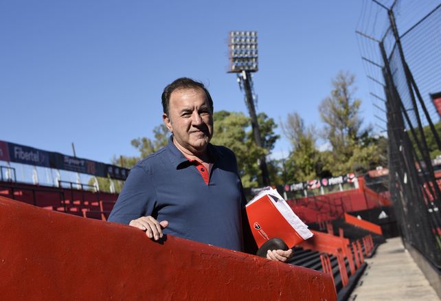 Menchón confía en que Newells saldará su deuda y podrá arrancar la Superliga