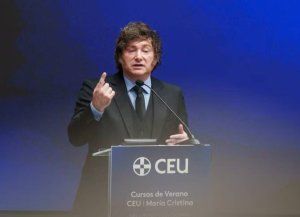 Javier Milei cruzó la campaña anti Argentina en redes sociales