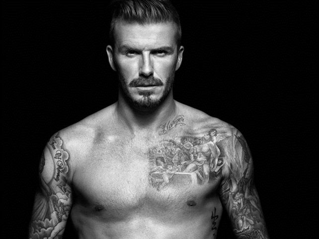 Mostró su nuevo tatuaje