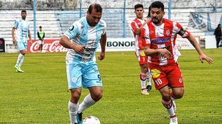 Atlético Paraná sufrió en el segundo tiempo.&nbsp;