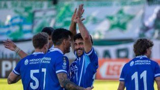 Ferro trastabilló otra vez y Colón desperdició una oportunidad de oro