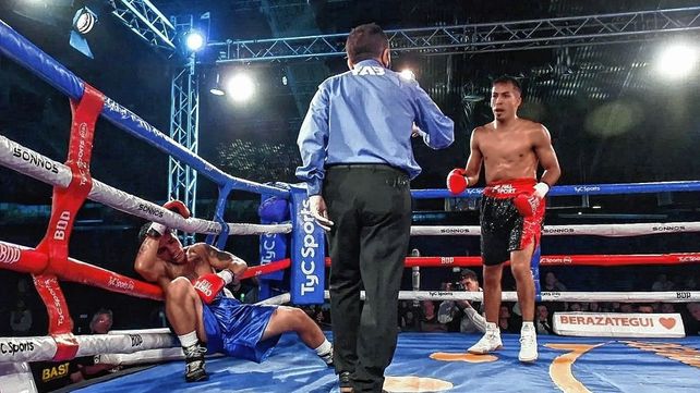 José Romero sorteó con éxito su defensa para retener la corona en un festival de Boxeo celebrado en Del Viso.