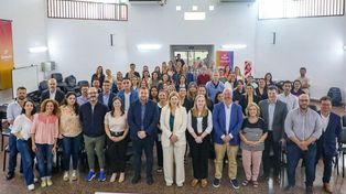 La capacitación fue realizada por integrantes de equipos interdisciplinarios de comunas y municipios de todos los departamentos de la bota santafesina..